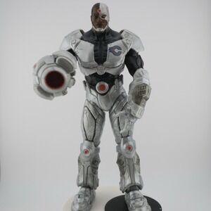 McFarlane DC Multiverse Flashpoint Cyborg BAF Figure - Complete